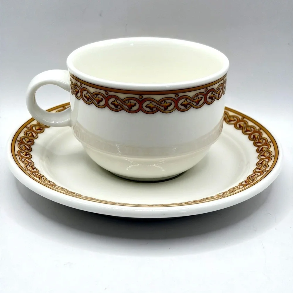 Villeroy and Boch Luxembourg 0137A 0138P Teacup And Saucer Service For 1